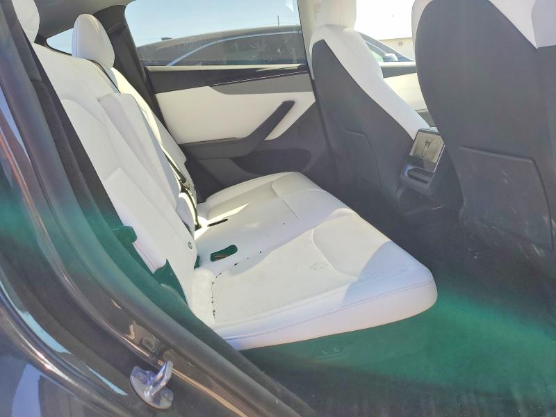 2026 Tesla Model Y მანქანა იყიდება აუქციონზე, vin: 7SAYGDED2TA490545, აუქციონის ნომერი: 55419476