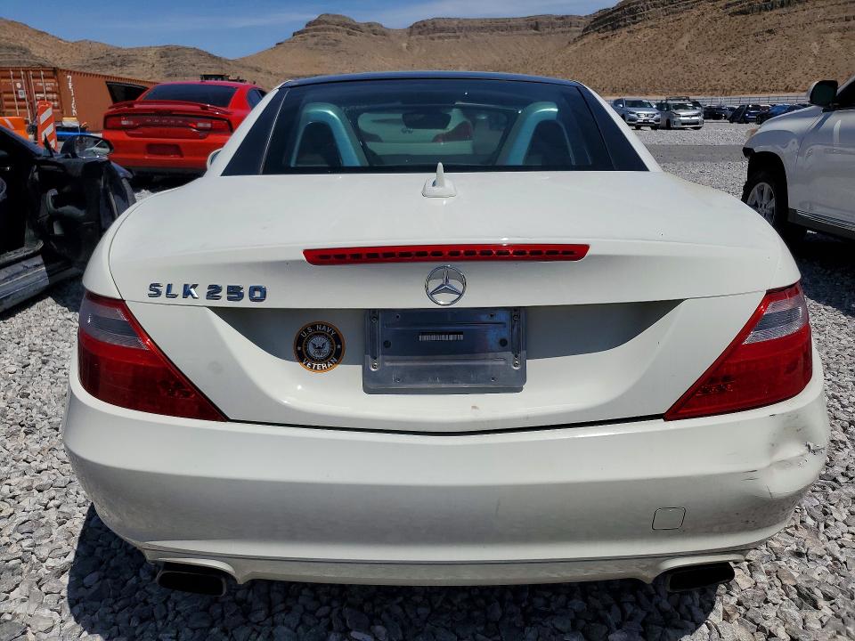 Aukcja sprzedaży 2013 Mercedes-benz Slk, vin: WDDPK4HA6DF059978, numer aukcji: 55727646