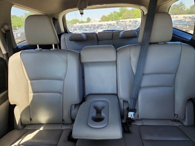 Продажа на аукционе авто 2016 Honda Pilot, vin: 5FNYF5H79GB047331, номер лота: 56121596