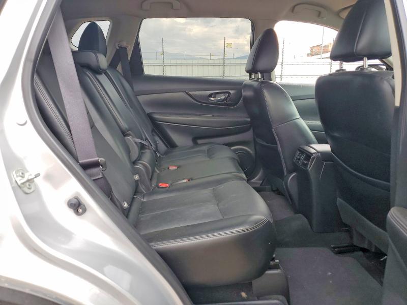 58151126 :رقم المزاد ، JN8AT2MV8JW319162 vin ، 2018 Nissan Rogue مزاد بيع