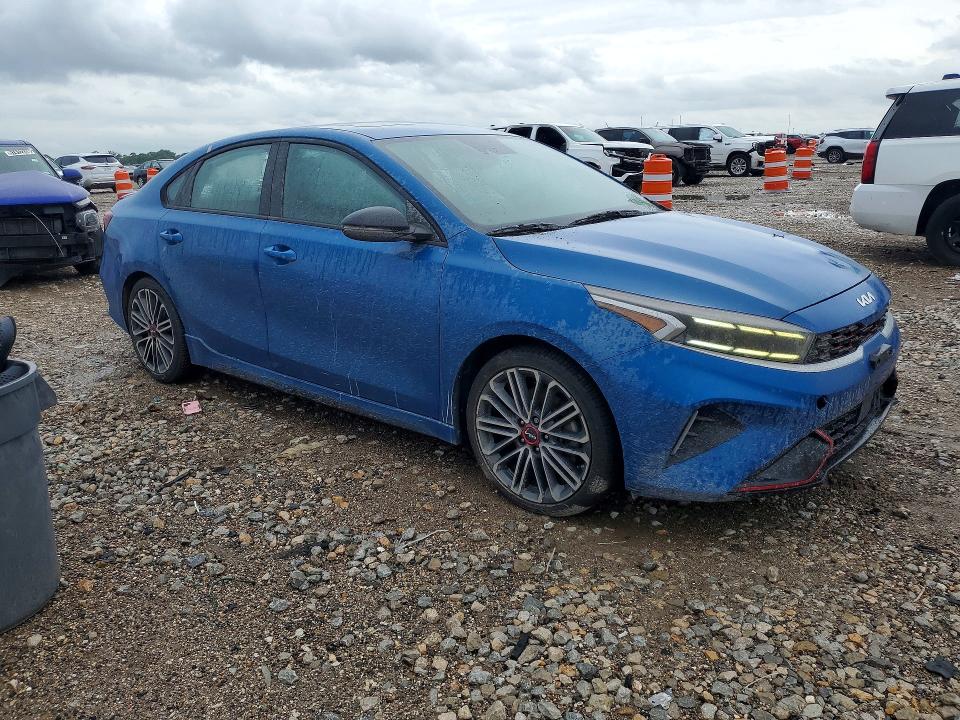 2023 Kia Forte მანქანა იყიდება აუქციონზე, vin: 3KPF44AC1PE517310, აუქციონის ნომერი: 57740676