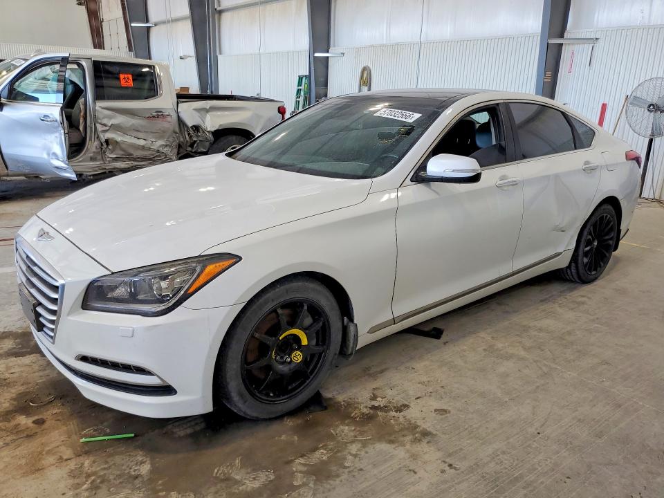 2015 Hyundai Genesis მანქანა იყიდება აუქციონზე, vin: KMHGN4JE5FU090728, აუქციონის ნომერი: 57032566