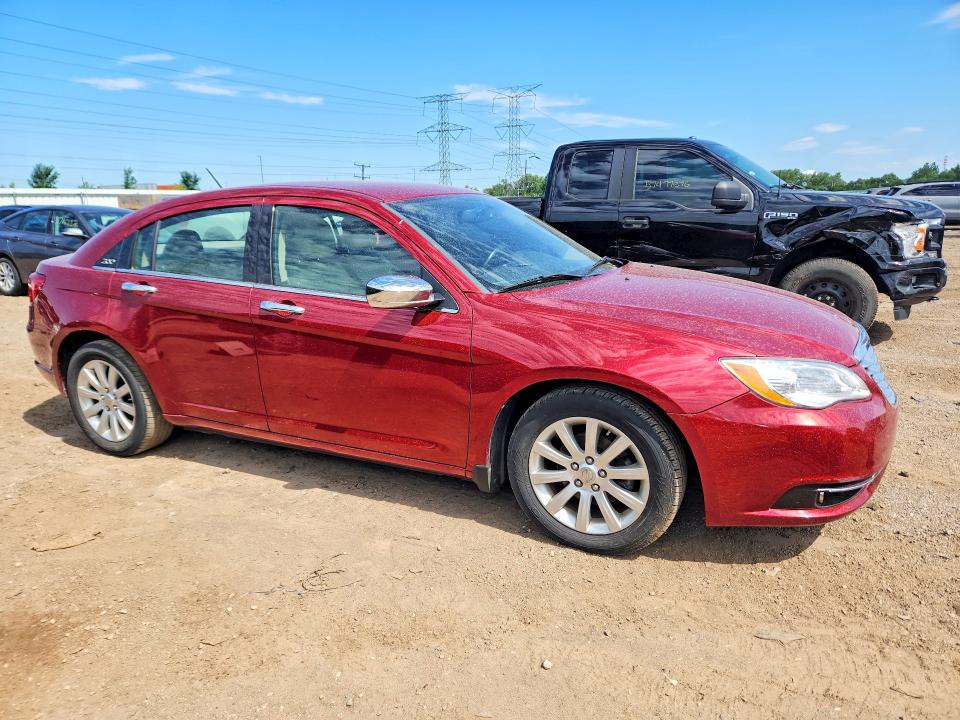 56876066 :رقم المزاد ، 1C3CCBCG5DN504744 vin ، 2013 Chrysler 200 مزاد بيع