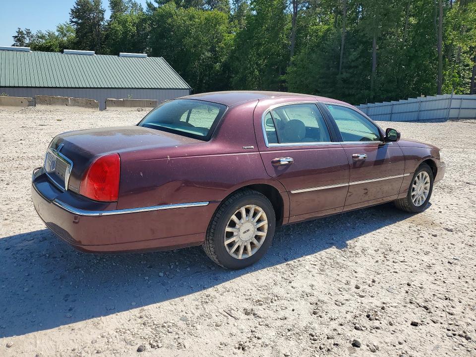 2007 Lincoln Town Car მანქანა იყიდება აუქციონზე, vin: 1LNHM81W07Y621139, აუქციონის ნომერი: 56803836