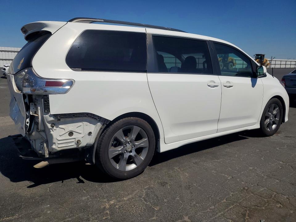 Продаж на аукціоні авто 2011 Toyota Sienna, vin: 5TDXK3DC8BS067850, номер лоту: 59348386