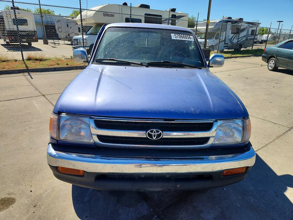 Продажа на аукционе авто 2000 Toyota Tacoma, vin: 4TAVL52N6YZ600026, номер лота: 57068856