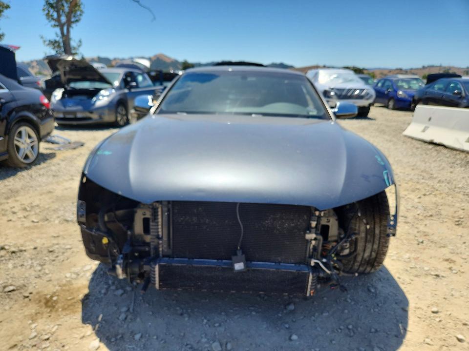 56966206 :رقم المزاد ، WAUCGAFR2FA030721 vin ، 2015 Audi S5 مزاد بيع