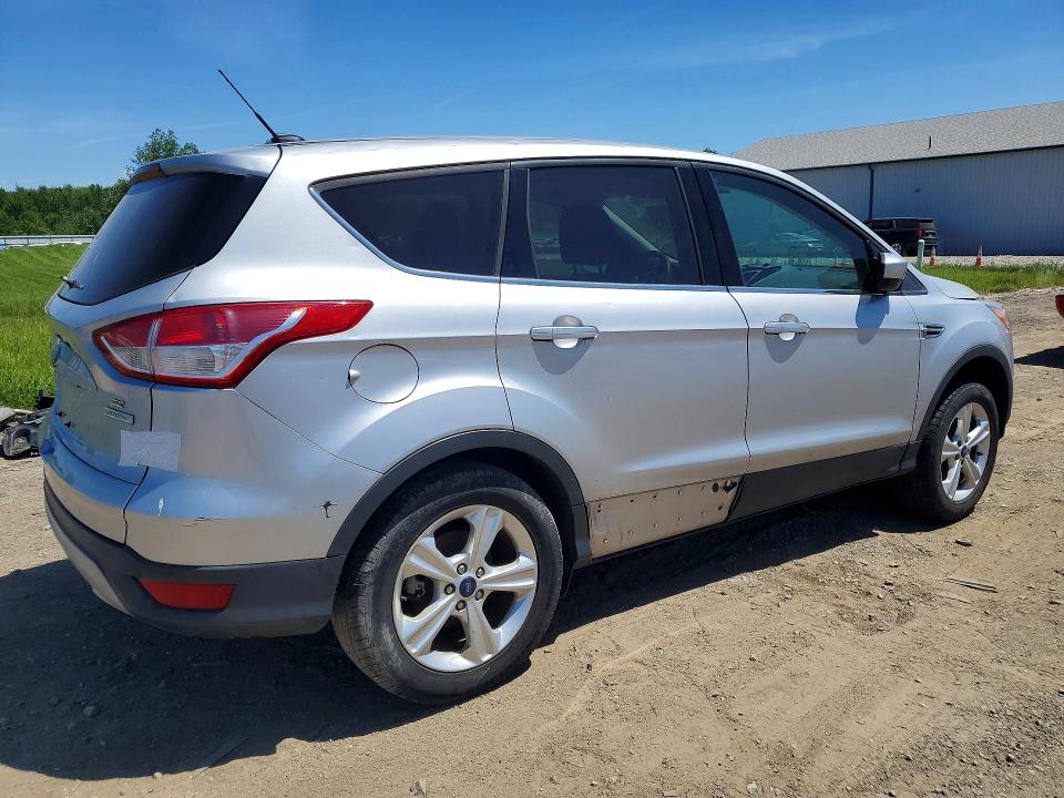 55928746 :رقم المزاد ، 1FMCU0GX4FUB02046 vin ، 2015 Ford Escape مزاد بيع