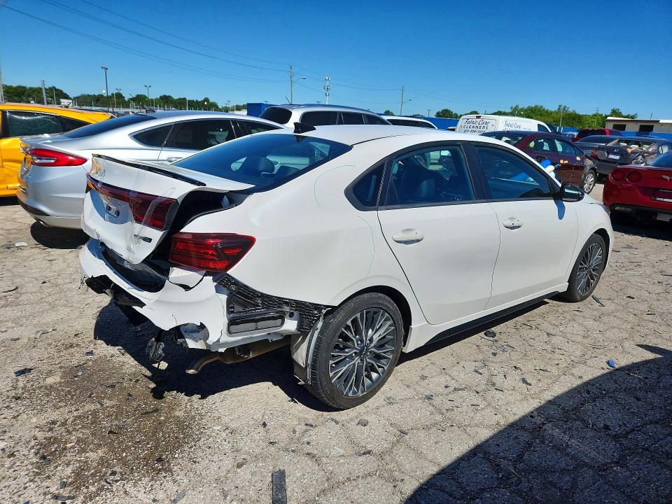 Продаж на аукціоні авто 2023 Kia Forte, vin: 3KPF54AD4PE559377, номер лоту: 57022656