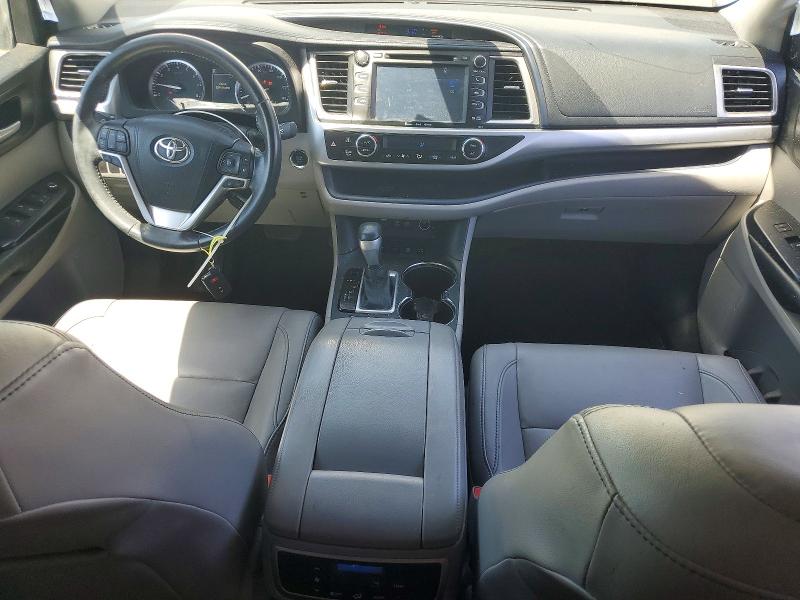 Продажа на аукционе авто 2017 Toyota Highlander, vin: 5TDJZRFH5HS514222, номер лота: 55648956
