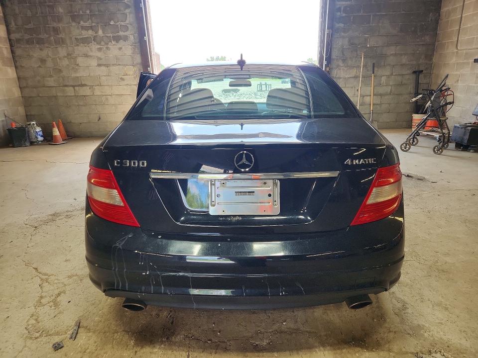 57470526 :رقم المزاد ، WDDGF81X39F253854 vin ، 2009 Mercedes-benz C مزاد بيع