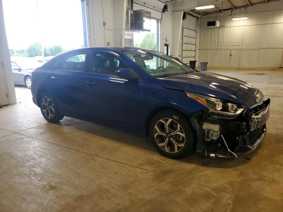 2021 Kia Forte მანქანა იყიდება აუქციონზე, vin: 3KPF24AD2ME279140, აუქციონის ნომერი: 56477166