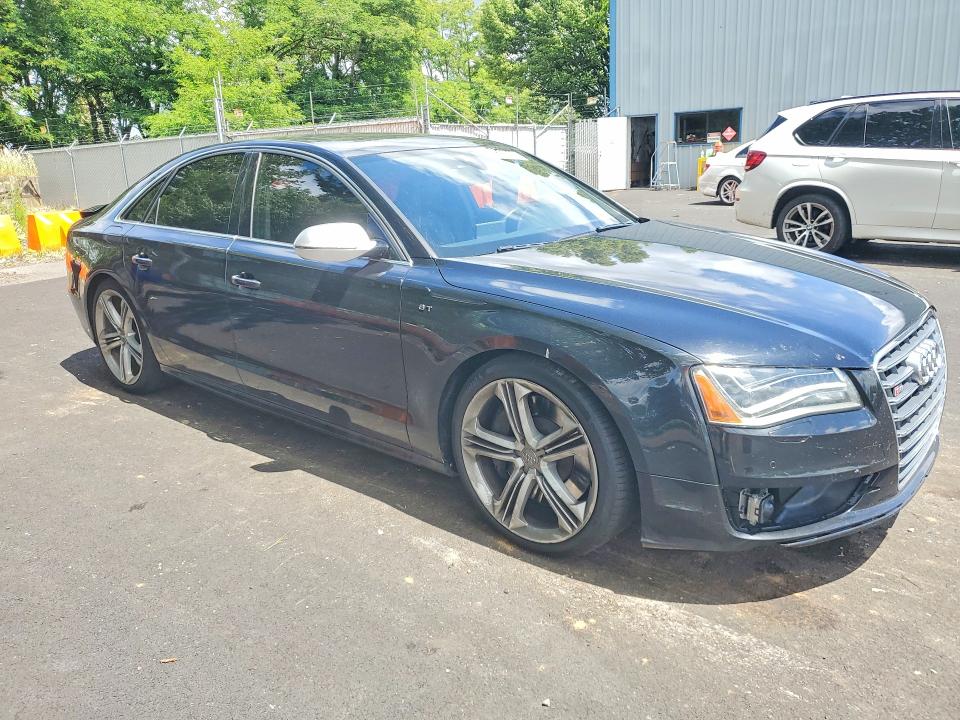 2013 Audi S8 მანქანა იყიდება აუქციონზე, vin: WAUD2AFD1DN026673, აუქციონის ნომერი: 56895176
