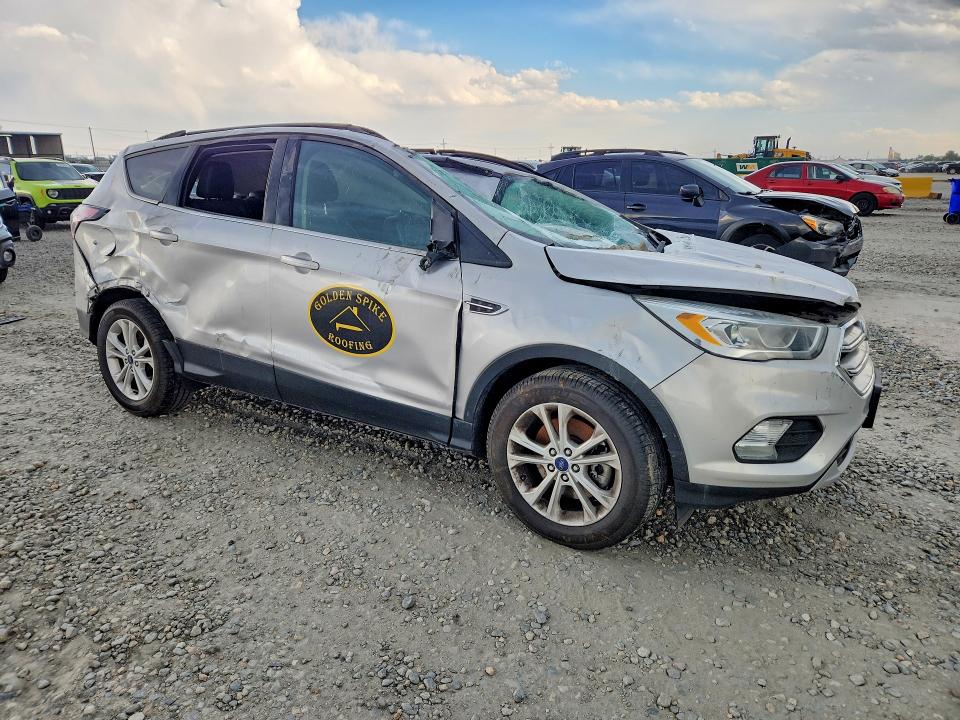 Aukcja sprzedaży 2017 Ford Escape, vin: 1FMCU9GD6HUC66556, numer aukcji: 49446126