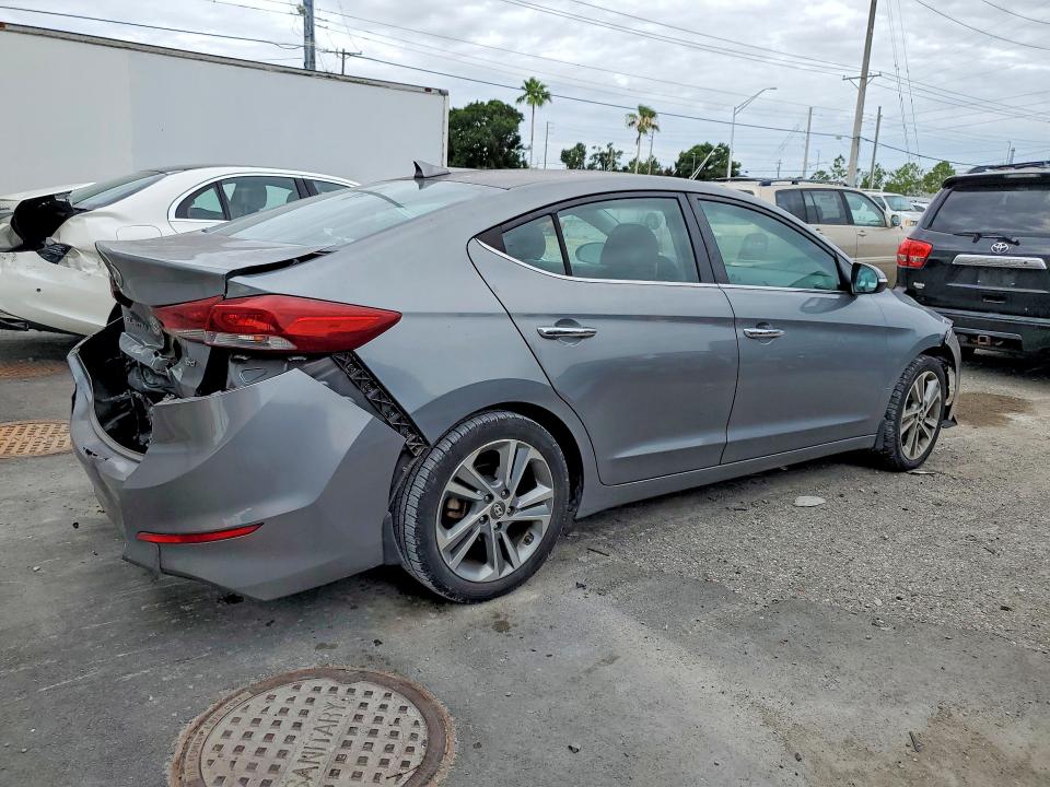 Продаж на аукціоні авто 2017 Hyundai Elantra, vin: KMHD84LF6HU358012, номер лоту: 56111186