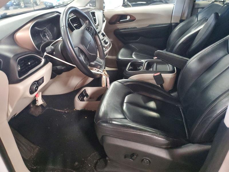 56407016 :رقم المزاد ، 2C4RC1BG4HR823451 vin ، 2017 Chrysler Pacifica مزاد بيع