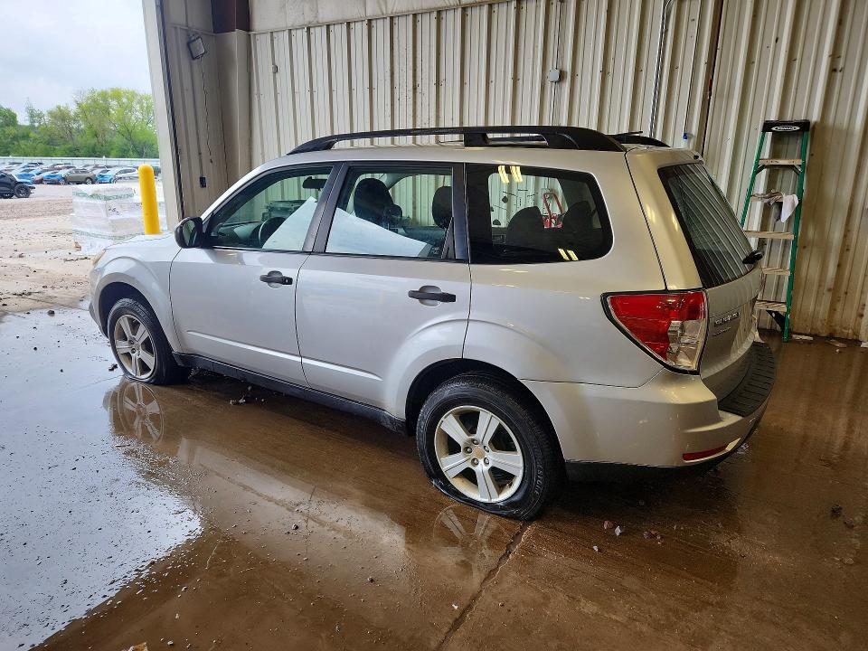 56307876 :رقم المزاد ، JF2SHBBC4BH704681 vin ، 2011 Subaru Forester مزاد بيع