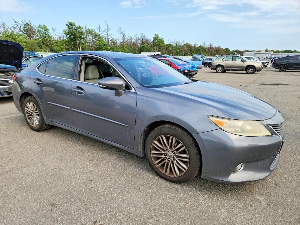 59053956 :رقم المزاد ، JTHBK1GG8D2068809 vin ، 2013 Lexus Es مزاد بيع