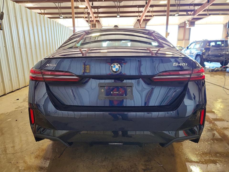 Продажа на аукционе авто 2027 Bmw 540, vin: WBA63FJ09VCX85611, номер лота: 55865556