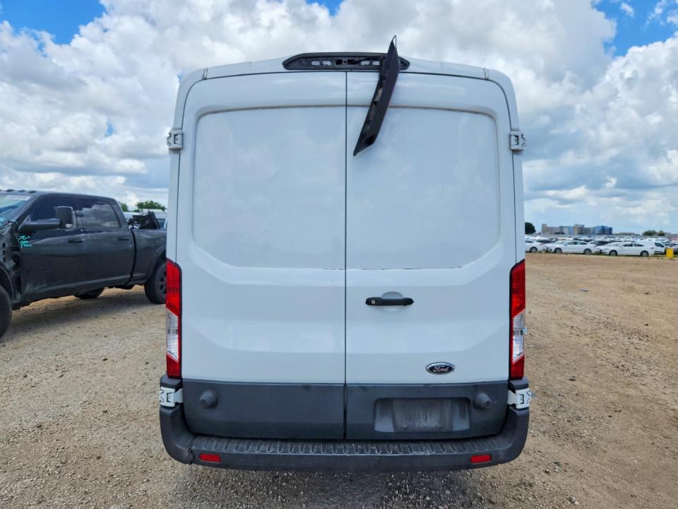 Aukcja sprzedaży 2018 Ford Transit, vin: 1FTYR2CM5JKB24807, numer aukcji: 57234416