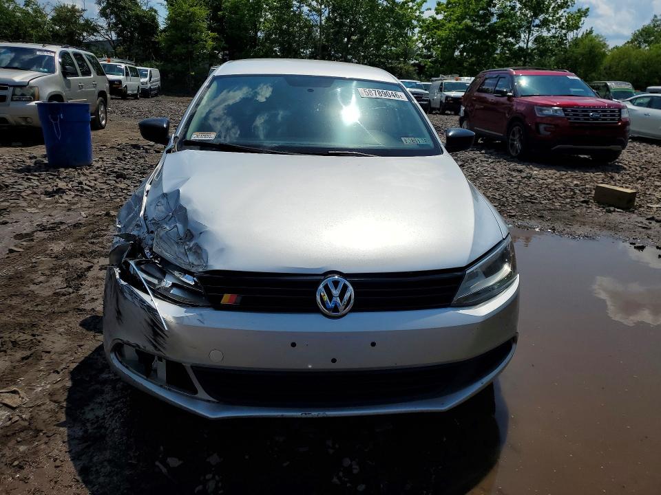 2014 Volkswagen Jetta მანქანა იყიდება აუქციონზე, vin: 3VW2K7AJ3EM321096, აუქციონის ნომერი: 58789046