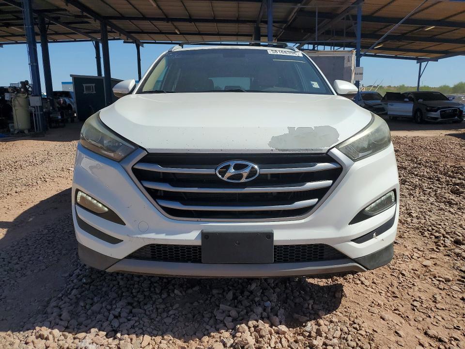 58168396 :رقم المزاد ، KM8J33A20HU519045 vin ، 2017 Hyundai Tucson مزاد بيع