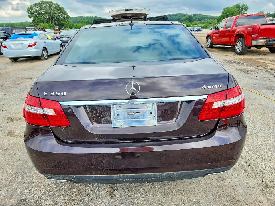 Продажа на аукционе авто 2010 Mercedes-benz E, vin: WDDHF8HB2AA114542, номер лота: 56365496
