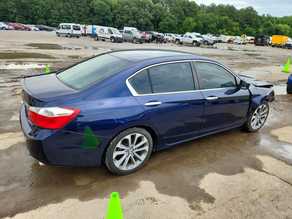 Продаж на аукціоні авто 2015 Honda Accord, vin: 1HGCR2F50FA251106, номер лоту: 58561286