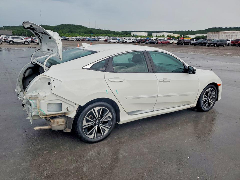 Продажа на аукционе авто 2017 Honda Civic, vin: 19XFC1E37HE019545, номер лота: 58576696