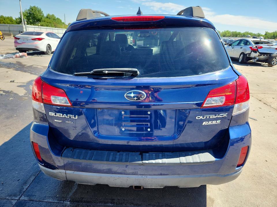 2011 Subaru Outback მანქანა იყიდება აუქციონზე, vin: 4S4BRBLC4B3348607, აუქციონის ნომერი: 57724186