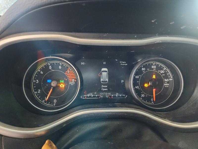 58989466 :رقم المزاد ، 1C4PJMBS9HW665182 vin ، 2017 Jeep Cherokee مزاد بيع