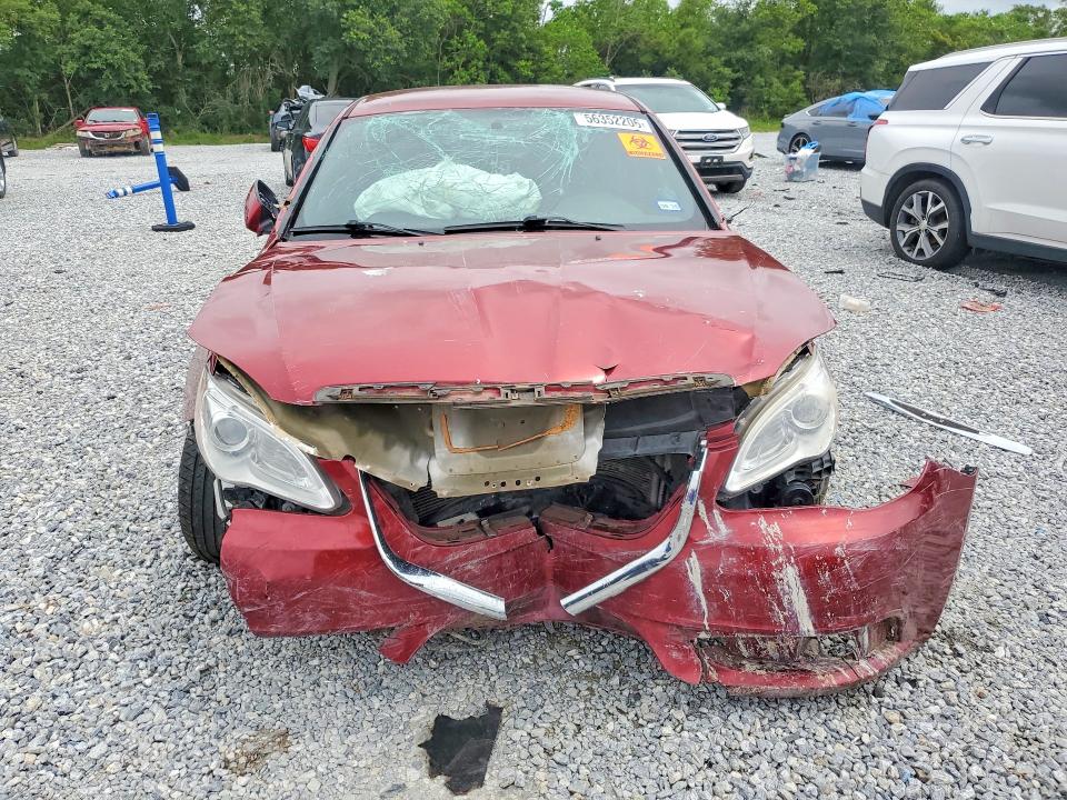 Продаж на аукціоні авто 2014 Chrysler 200, vin: 1C3CCBAB0EN238462, номер лоту: 56352206