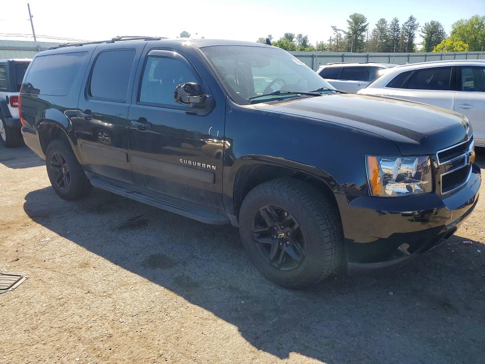 2013 Chevrolet Suburban მანქანა იყიდება აუქციონზე, vin: 1GNSKHE78DR361301, აუქციონის ნომერი: 78684995
