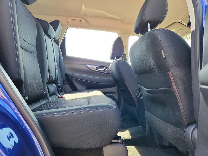 55335586 :رقم المزاد ، KNMAT2MV2JP518729 vin ، 2018 Nissan Rogue مزاد بيع