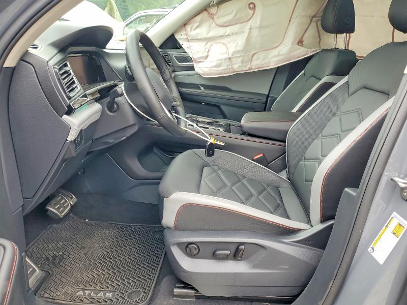 85986865 :رقم المزاد ، 1V2CR2CA3SC513973 vin ، 2025 Volkswagen Atlas مزاد بيع