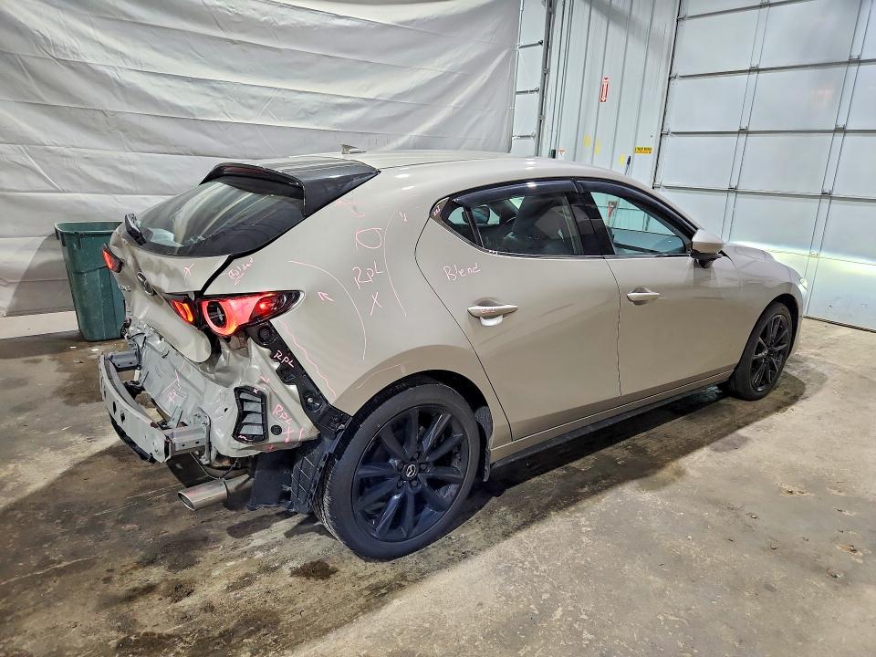 Продажа на аукционе авто 2026 Mazda 3, vin: JM1BPAML3T1863369, номер лота: 56848076