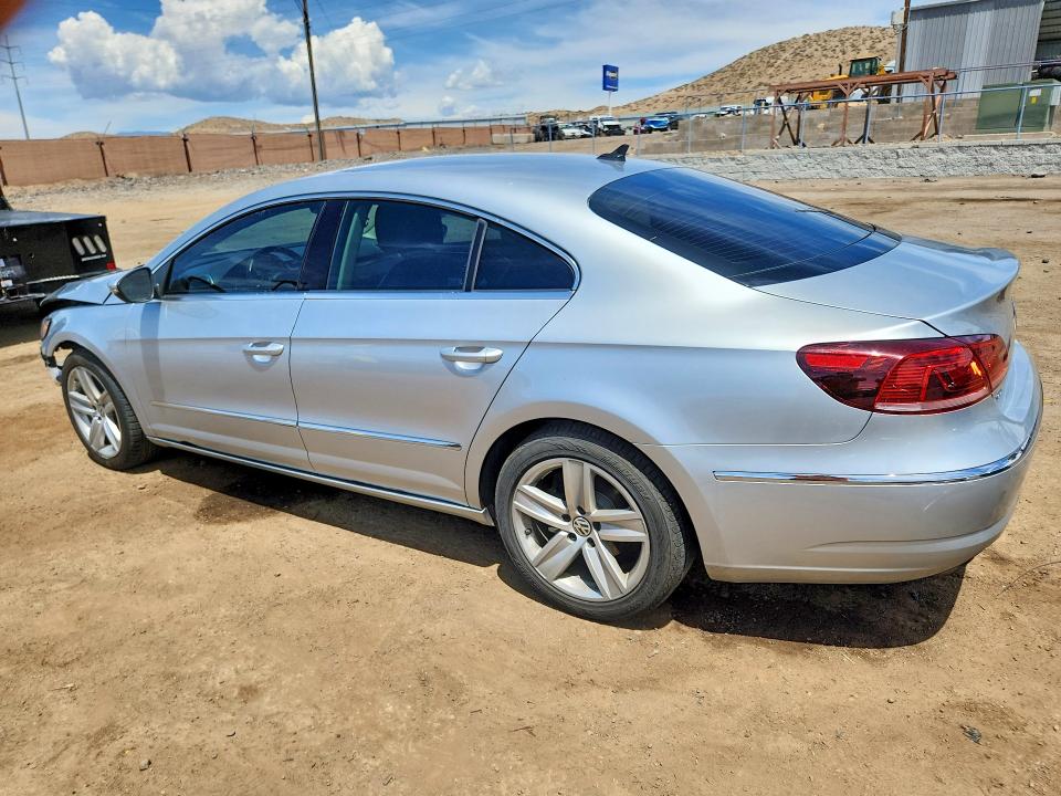 56090256 :رقم المزاد ، WVWKP7AN2HE504717 vin ، 2017 Volkswagen Cc مزاد بيع