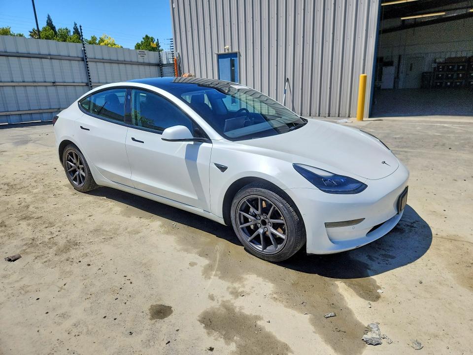 Продаж на аукціоні авто 2022 Tesla Model 3, vin: 5YJ3E1EA0NF371867, номер лоту: 58907636