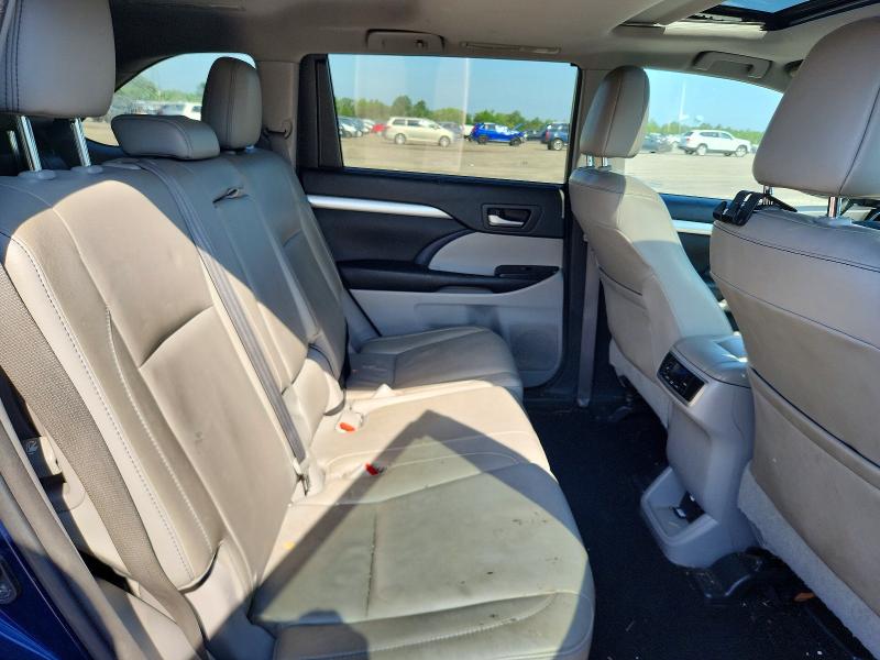 2016 Toyota Highlander მანქანა იყიდება აუქციონზე, vin: 5TDJKRFH9GS300014, აუქციონის ნომერი: 59249976