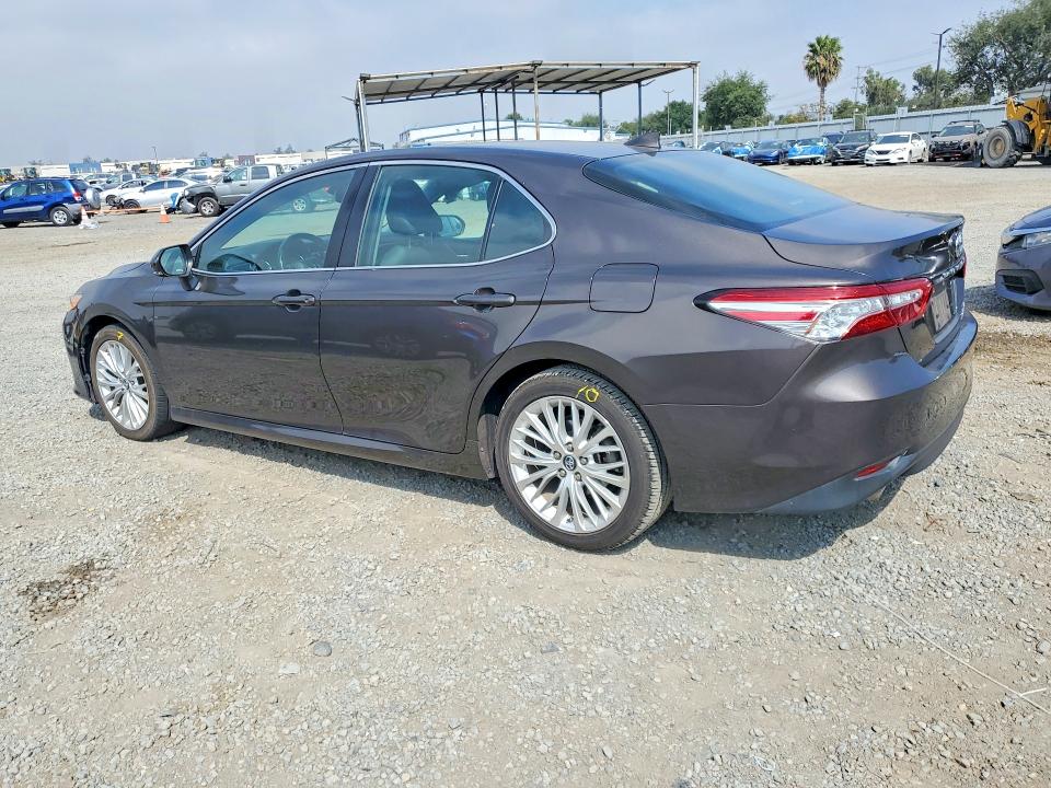 Продаж на аукціоні авто 2019 Toyota Camry Hybrid, vin: 4T1B21HK3KU013492, номер лоту: 56351546