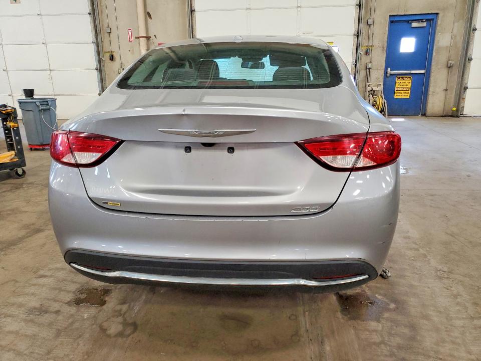 Продаж на аукціоні авто 2015 Chrysler 200, vin: 1C3CCCAB1FN722647, номер лоту: 56528596