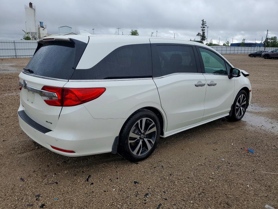 Продаж на аукціоні авто 2018 Honda Odyssey, vin: 5FNRL6H90JB109310, номер лоту: 56485316