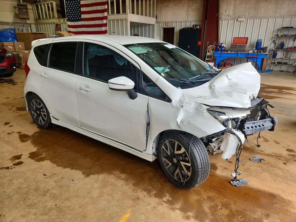 57373966 :رقم المزاد ، 3N1CE2CP2FL396272 vin ، 2015 Nissan Versa Note مزاد بيع