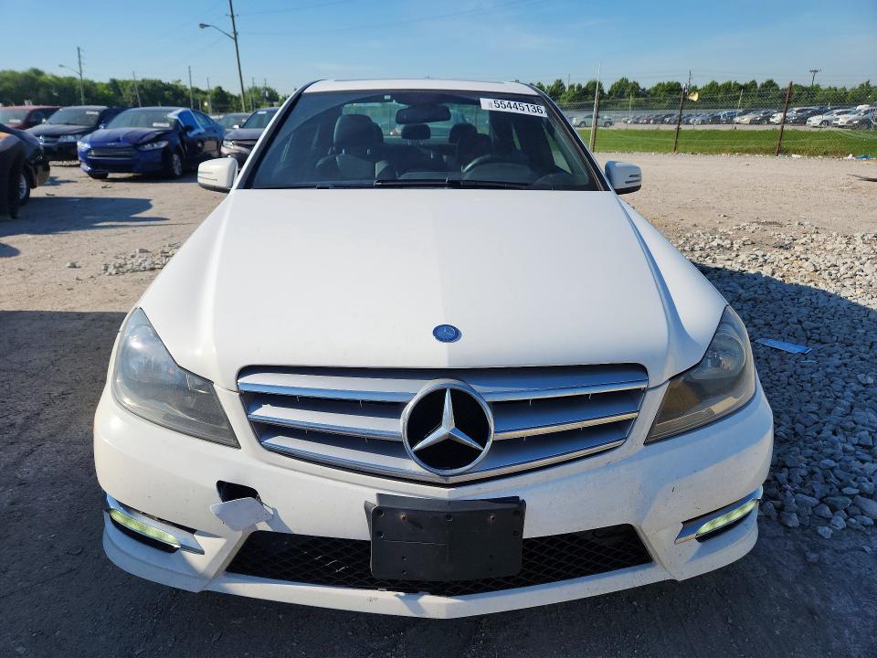 55445136 :رقم المزاد ، WDDGF8AB6DG118858 vin ، 2013 Mercedes-benz C مزاد بيع