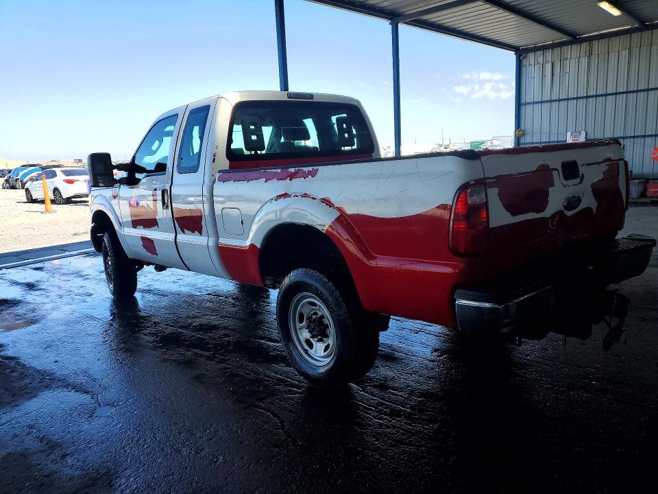 57410146 :رقم المزاد ، 1FT7X2B68FEC90961 vin ، 2015 Ford F250 مزاد بيع