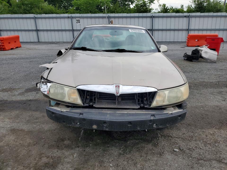 57655886 :رقم المزاد ، 1LNHM97V3XY715827 vin ، 1999 Lincoln Continental مزاد بيع