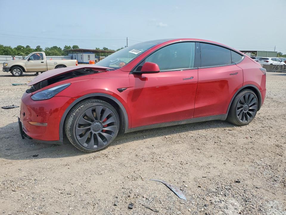58208686 :رقم المزاد ، 7SAYGDEF6NF545957 vin ، 2022 Tesla Model Y مزاد بيع
