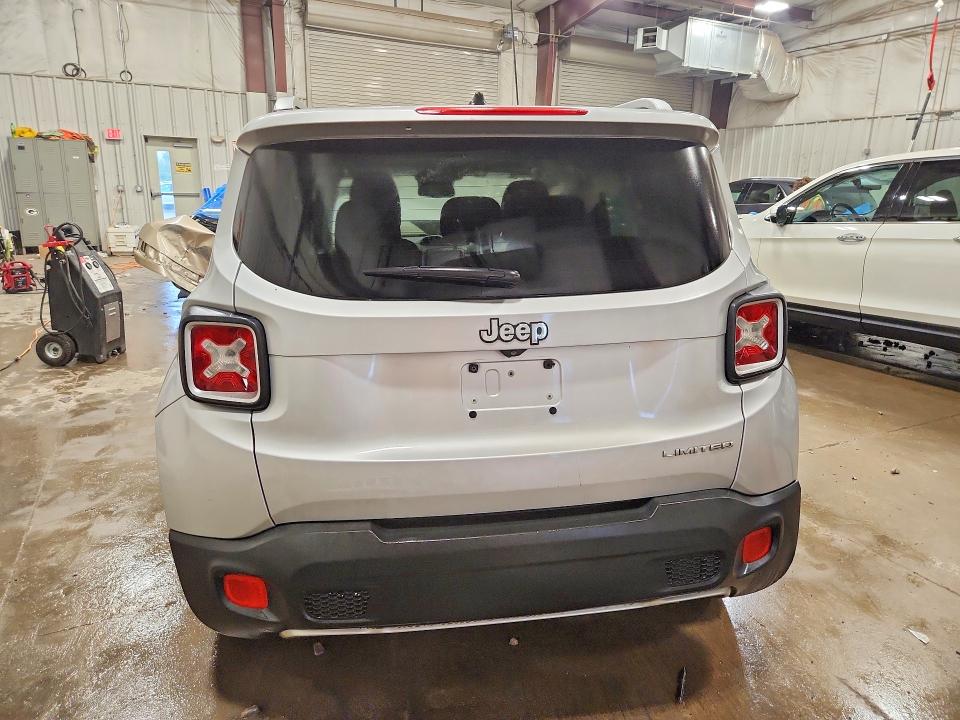 2015 Jeep Renegade მანქანა იყიდება აუქციონზე, vin: ZACCJADTXFPB32206, აუქციონის ნომერი: 57585296