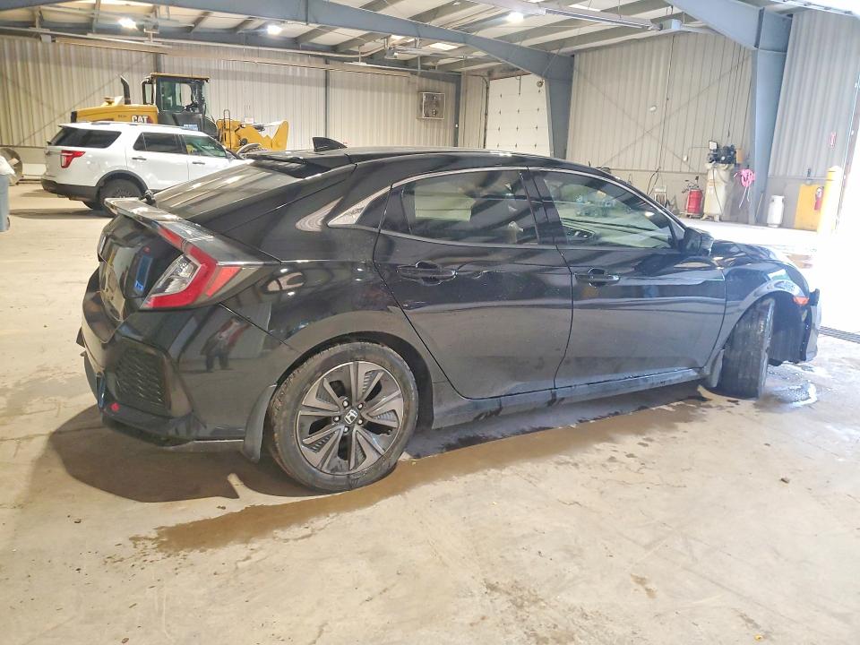 57743376 :رقم المزاد ، SHHFK7H6XKU200635 vin ، 2019 Honda Civic مزاد بيع