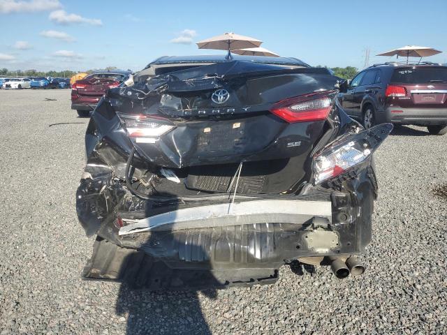 57585936 :رقم المزاد ، 4T1G11AK1NU656334 vin ، 2022 Toyota Camry مزاد بيع